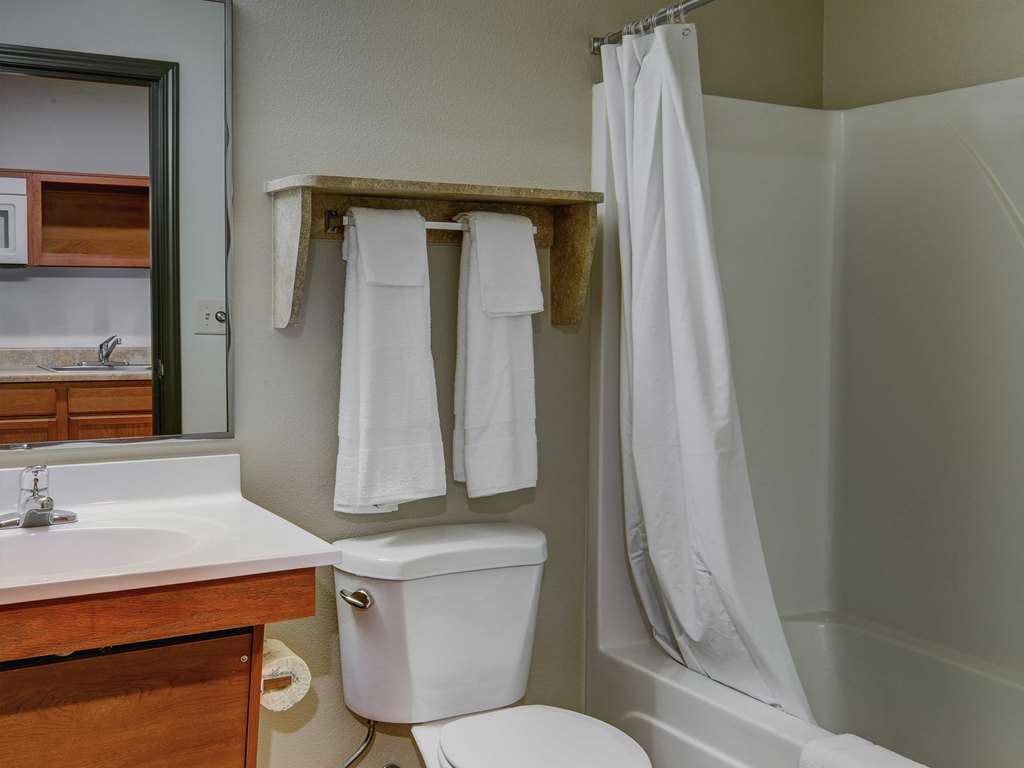 Woodspring Suites Midland Chambre photo