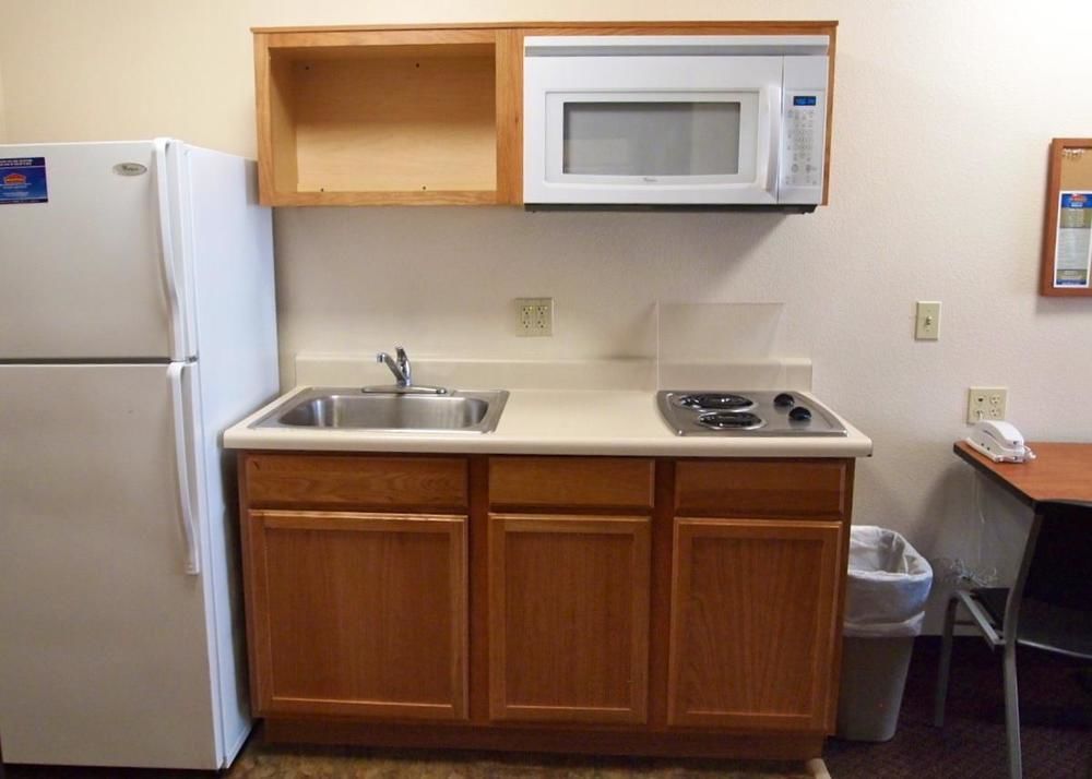 Woodspring Suites Midland Extérieur photo