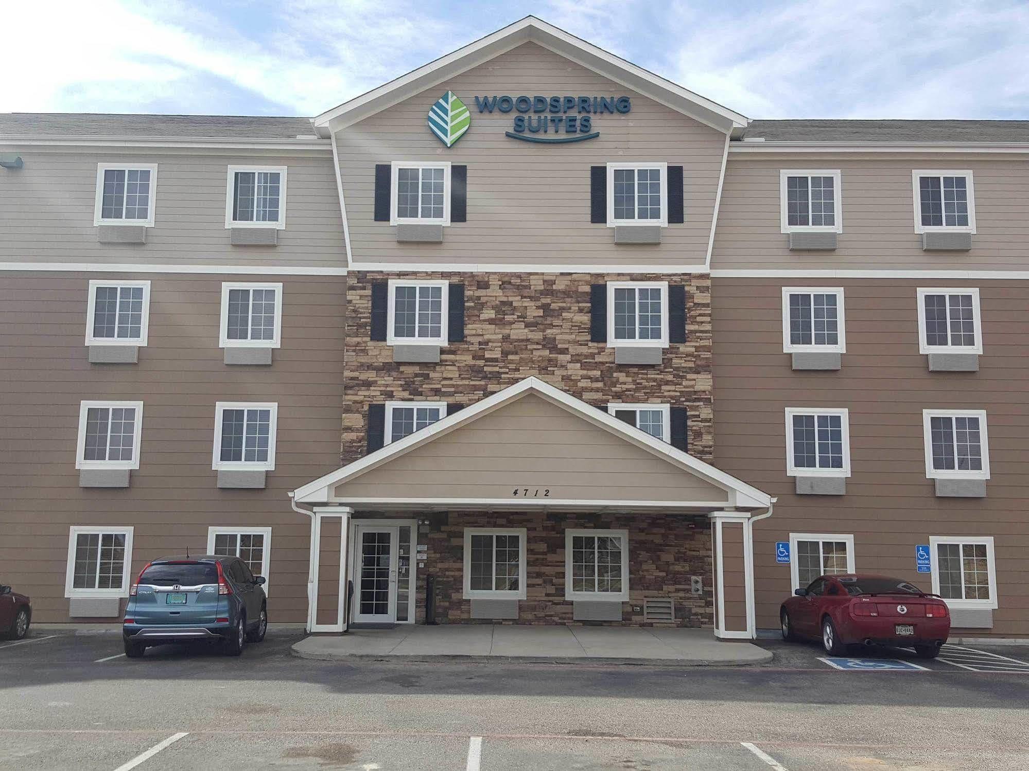 Woodspring Suites Midland Extérieur photo